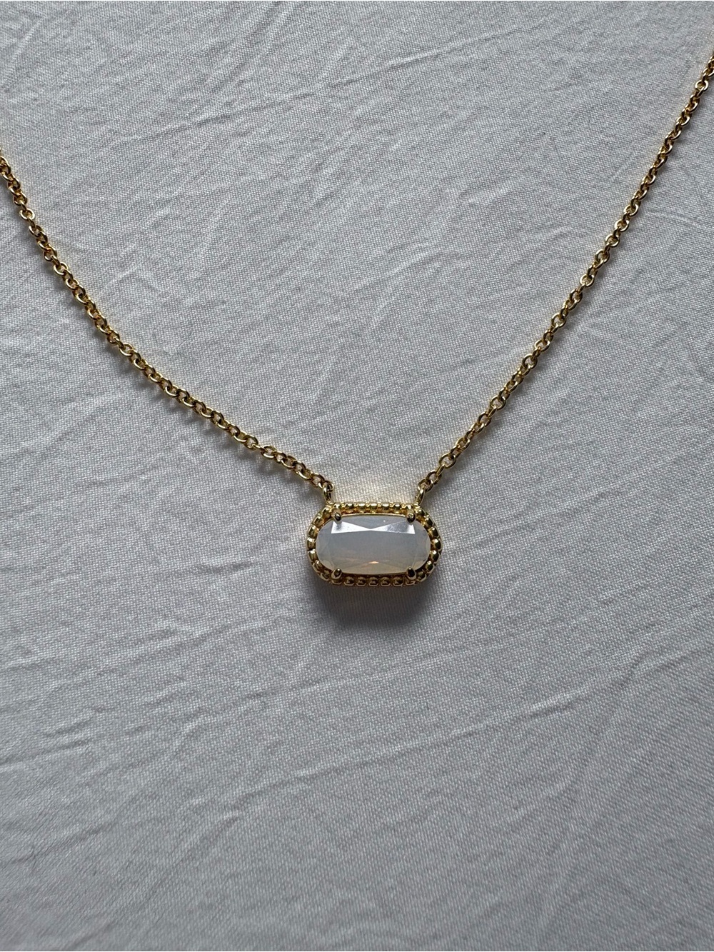 Evry Jewels White Oval Stone Pendant Gold Necklace